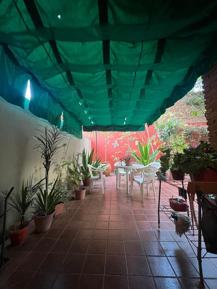 Venta Departamento - 2 Dorm. C/ Patio y Cochera - B° Caseros Apto Credito Bancor 3