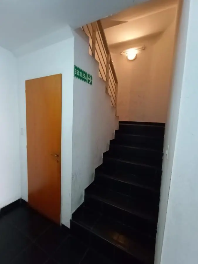 Venta Departamento - 1 Dormitorio - B° Güemes a mts de Tribunales II APTO CREDITO 3