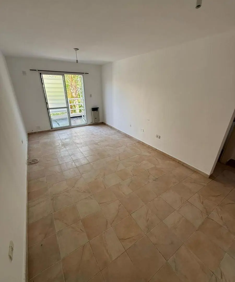 Venta Departamento - 1 Dormitorio - B° Güemes a mts de Tribunales II APTO CREDITO 5