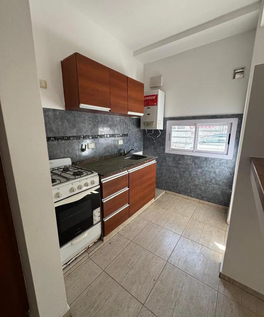 Venta de departamento de dos dormitorios en PB en Alta Cordoba 1