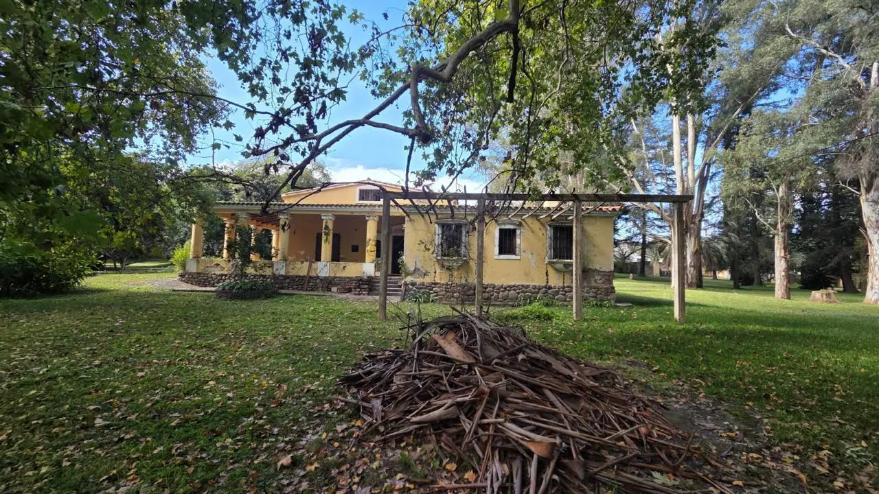 Casa en Venta Río Ceballos - Ideal para emprendimiento 4