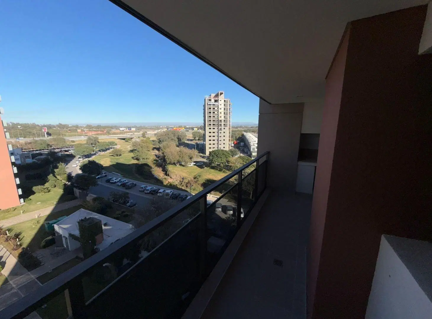 ALQUILER departamento de 1 dormitorio en Manantiales 1 5