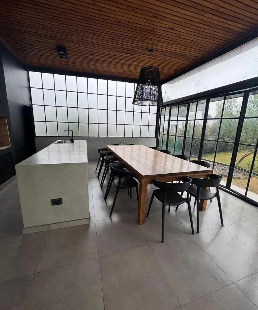 VENTA CASA DE 3 DORMITORIOS EN COUNTRY CAÑUELAS 5