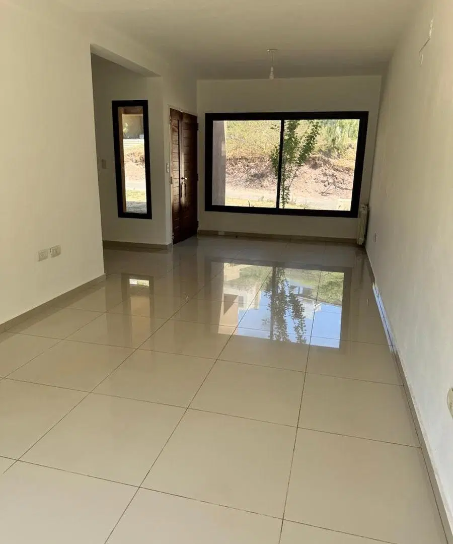 Alquiler de duplex en Barrio Privado La Cuesta 8