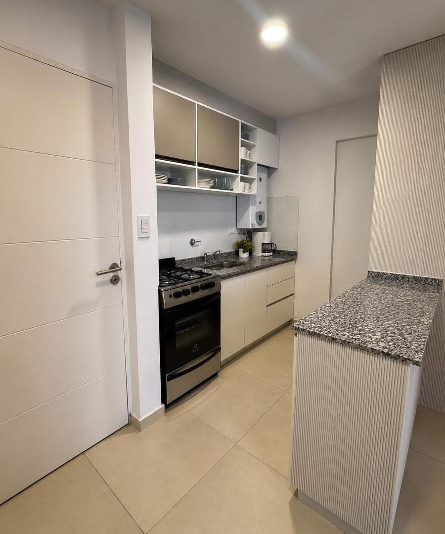 Foto de Alquiler de departamento amoblado de un dormitorio en Ambrosio Olmos al, imagen 2