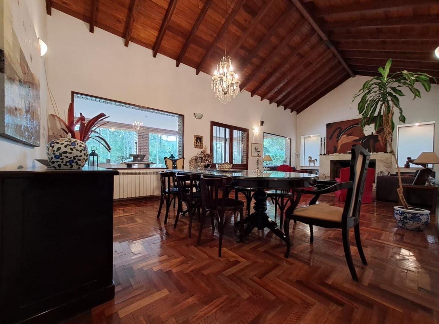 Foto de Casa en venta 3 dormitorios Villa Allende, imagen 1