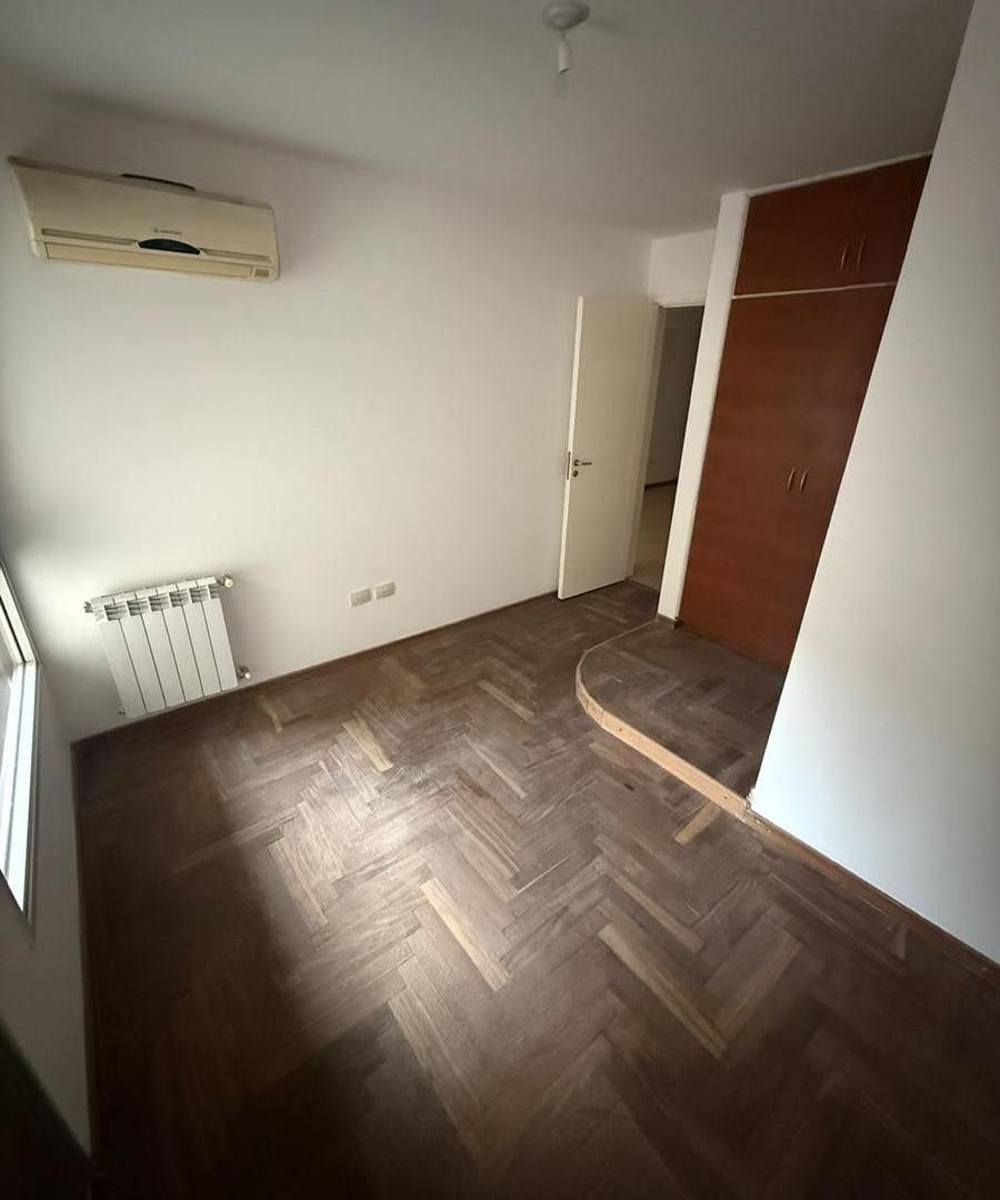 Foto de Alquiler Departamento - 1 Dormitorio C/Patio - B° General Paz, imagen 5