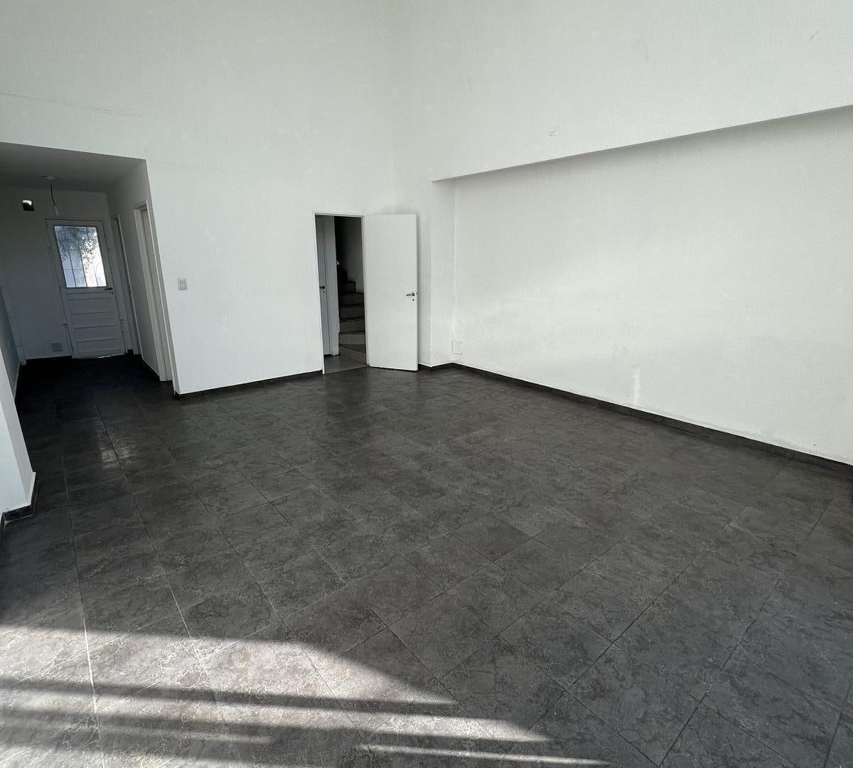 Foto de Alquiler Local Comercial de 45 mts - Barrio Jardin - Córdoba, imagen 4