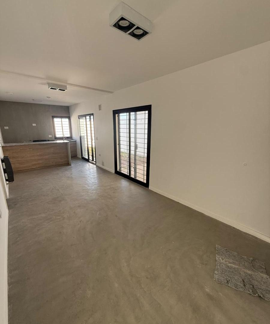 Foto de Alquiler Casa - 2 Dormitorios - Terrado Housing - B° Cuesta Colorada, imagen 4