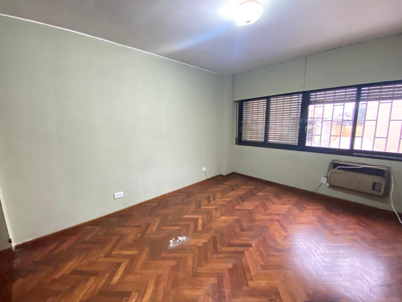 Foto de VENTA Departamento 4 dormitorios - Centro - Cordoba, imagen 5