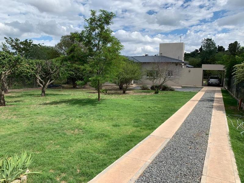 Foto de Venta Casa 3 Dormitorios - La Cumbre - Pileta, imagen 1