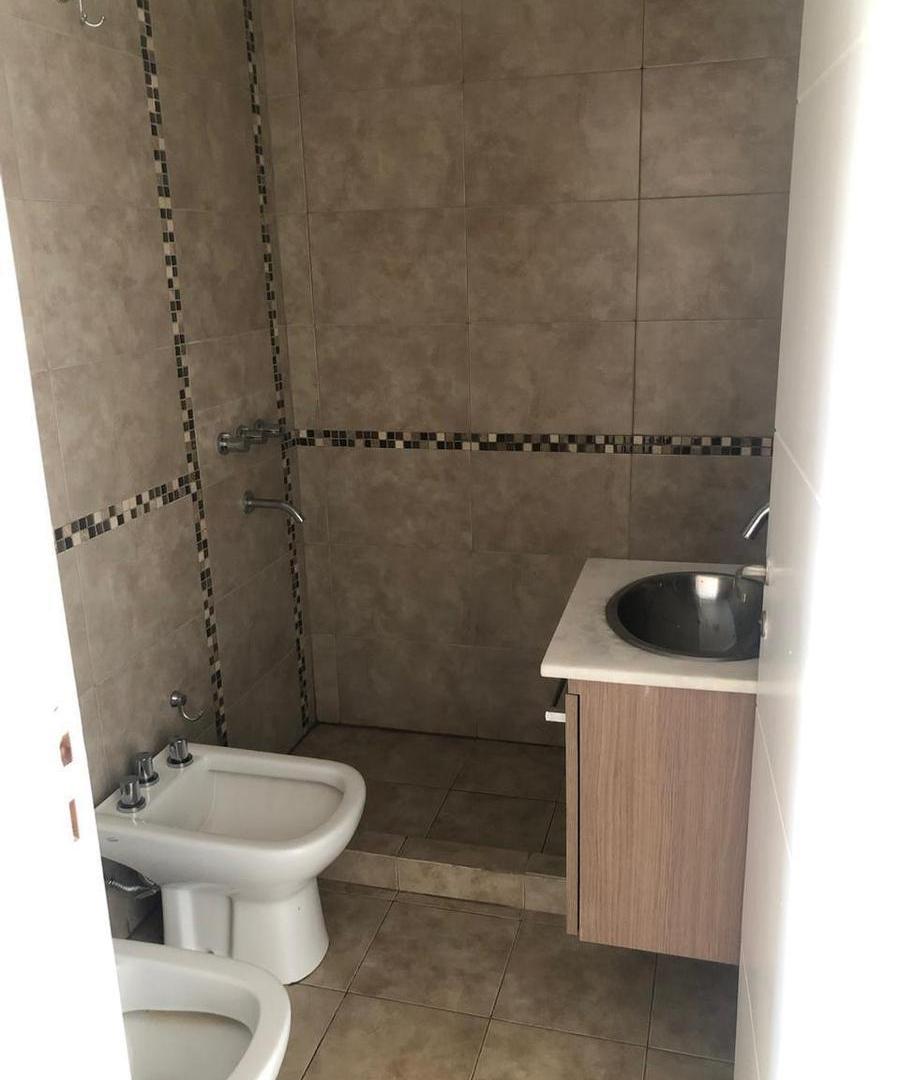 Foto de Alquiler de casa de 4 dormitorios con pileta en el Barrio Privado La, imagen 3
