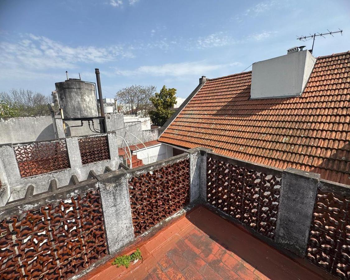 Casa 6 Ambientes. Lote Propio de 8,66 X 16. Para Reciclar. Villa Santa Rita 4