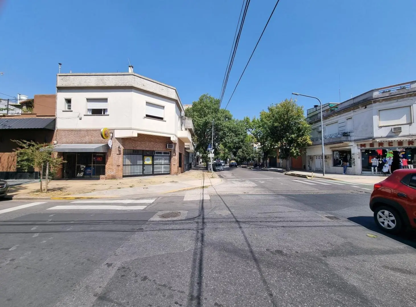 LOCAL COMERCIAL EN ESQUINA DE 33 MTS.  VILLA URQUIZA 4