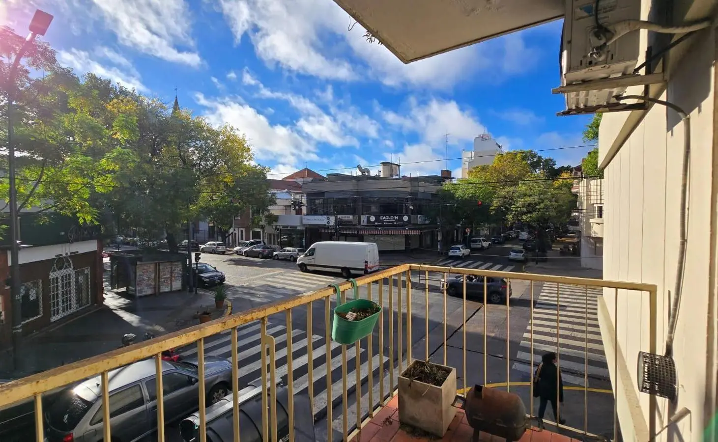 DEPARTAMENTO 2 AMBIENTES.BALCON. FRENTE. VILLA PUEYRREDON 5