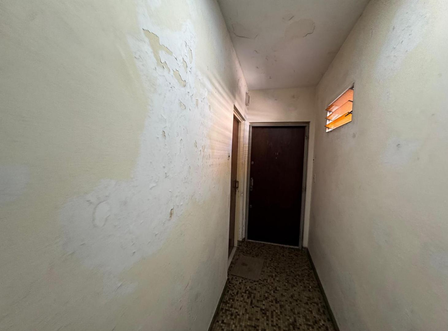 Foto de DEPARTAMENTO DE 2 AMBIENTES CON TERRAZA PROPIA. MONSERRAT, imagen 2