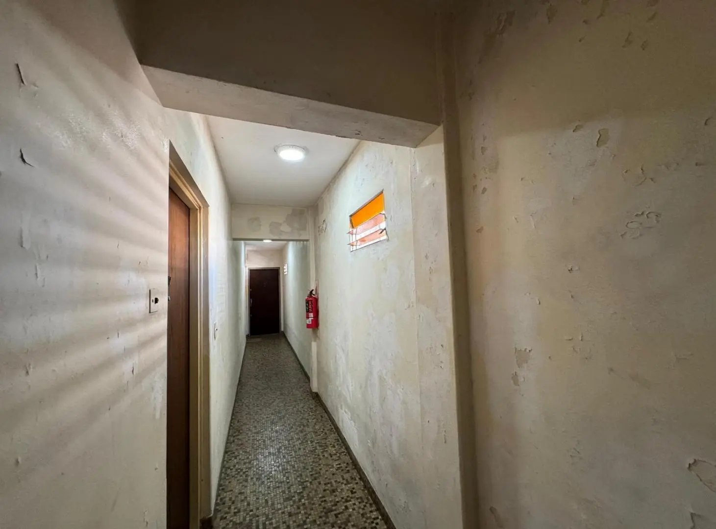 DEPARTAMENTO DE 2 AMBIENTES CON TERRAZA PROPIA. MONSERRAT 4