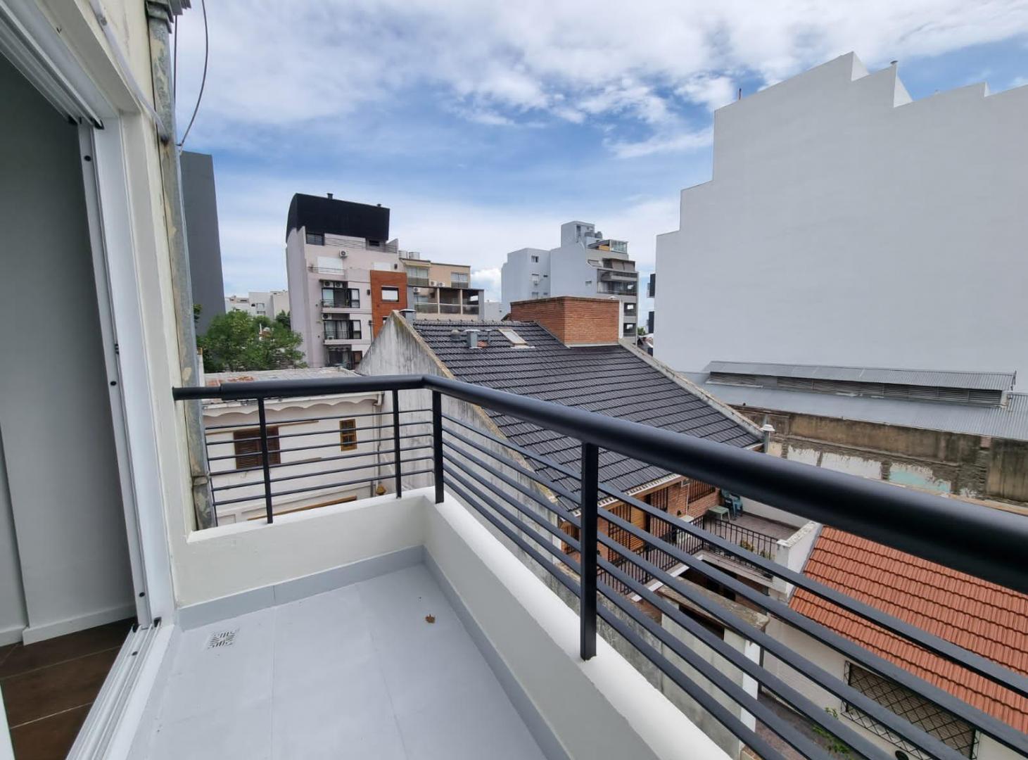 DEPARTAMENTO DE 1 AMB. CONTRAFRENTE. BALCON. VILLA URQUIZA