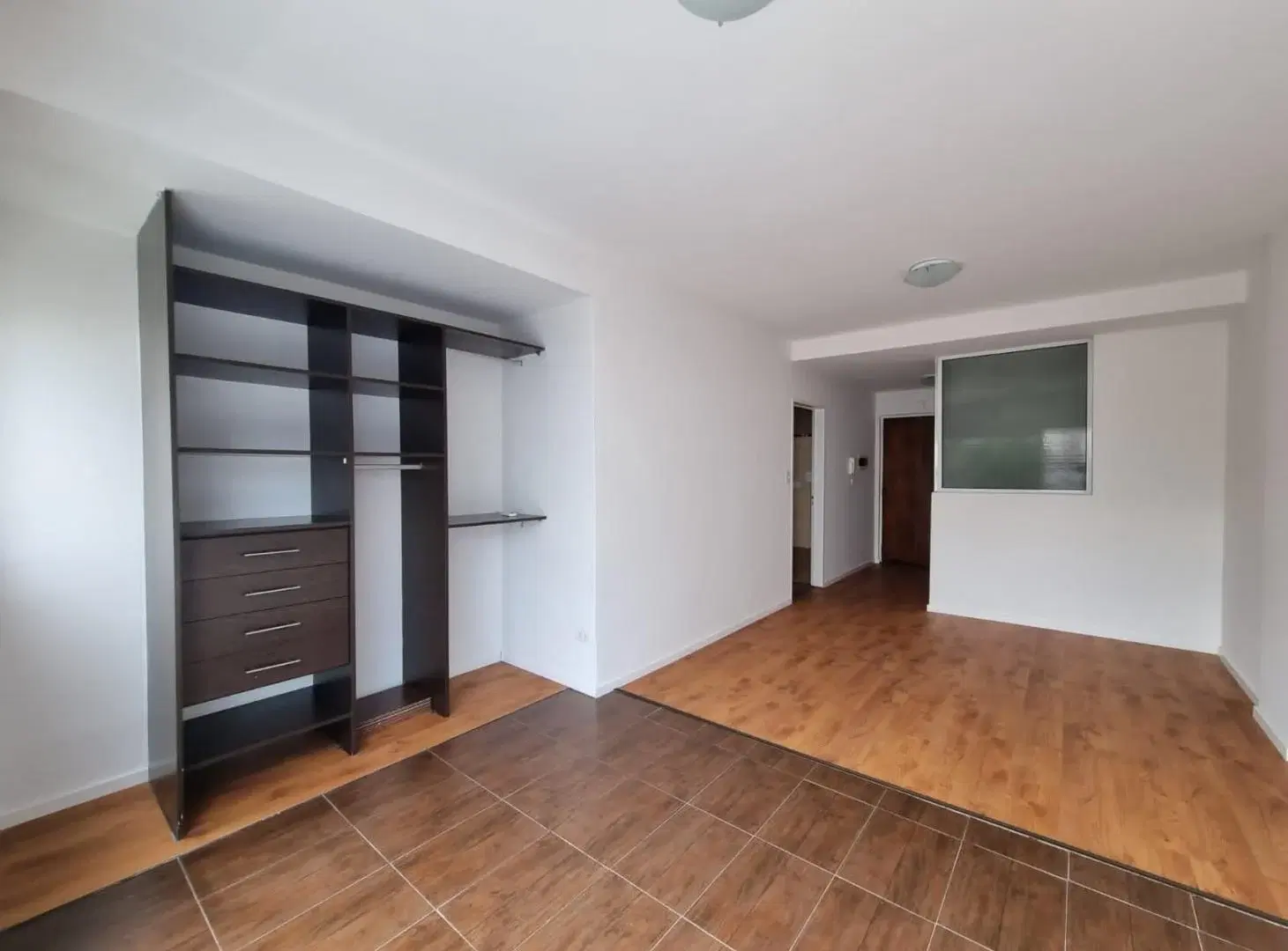 DEPARTAMENTO DE 1 AMB. CONTRAFRENTE. BALCON. VILLA URQUIZA 3