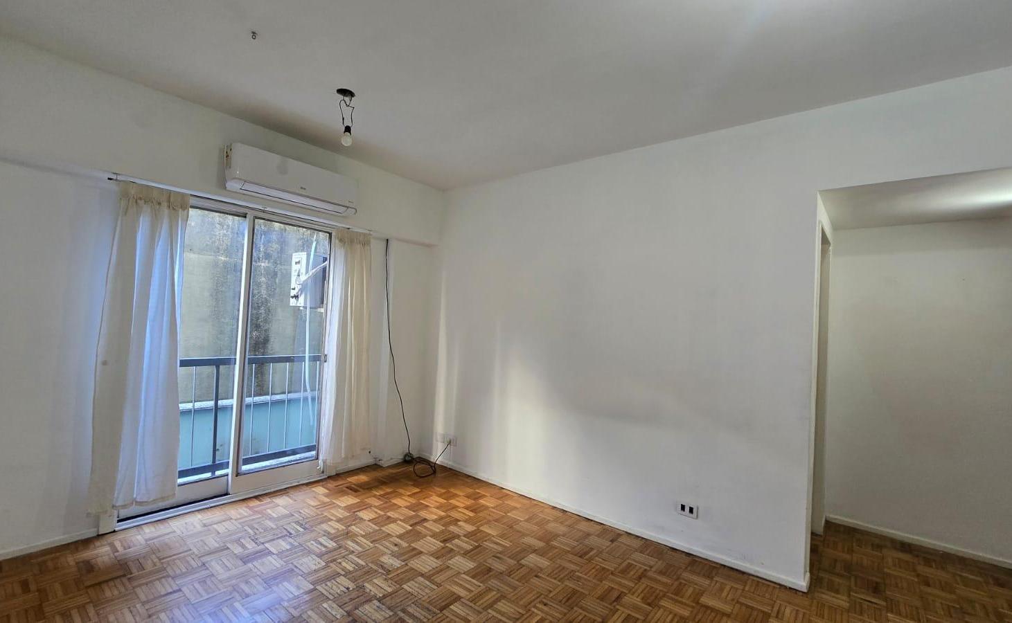 Foto de Departamento de 2 ambientes. Lateral. Villa Urquiza, imagen 2