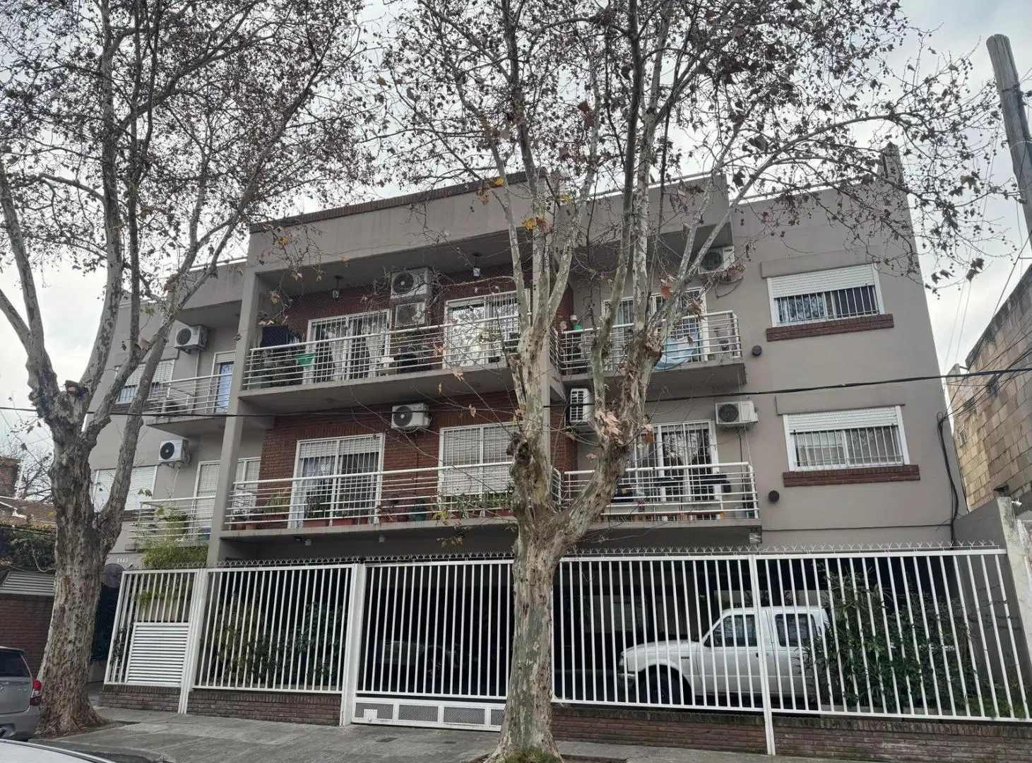 DEPARTAMENTO 3 AMBIENTES BALCON. SAAVEDRA 2