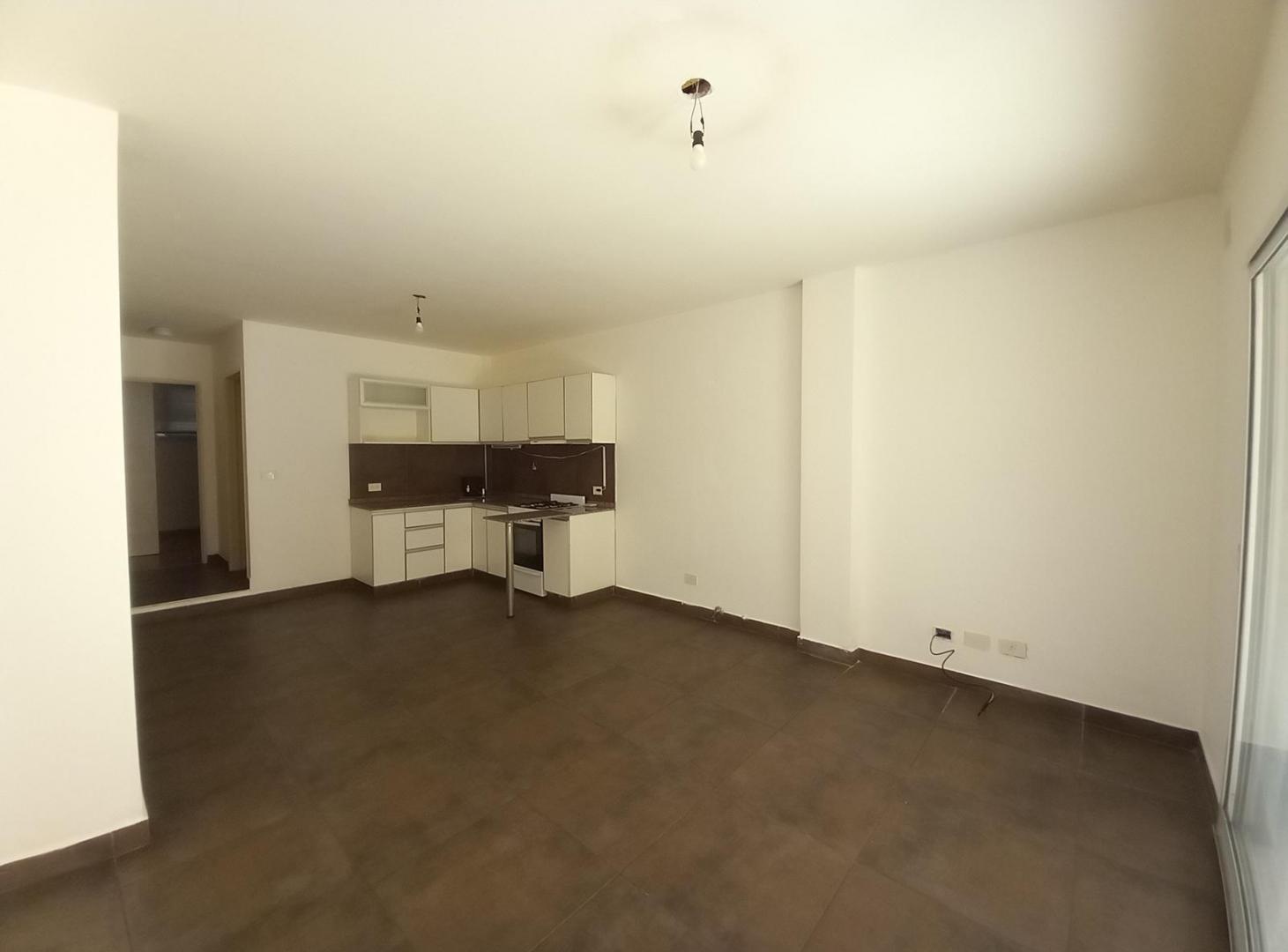 Foto de PH EN PLANTA BAJA DE 2 AMBIENTES. MODERNO. PATIO. VILLA URQUIZA, imagen 5