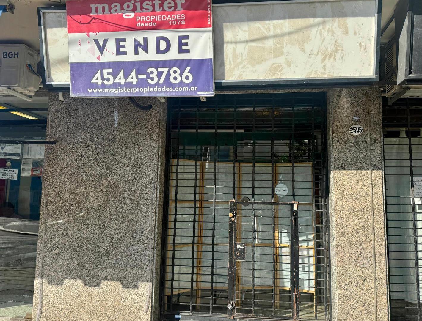 Foto de Local comercial sobre Mariano Acha y Monroe. Villa Urquiza., imagen 4