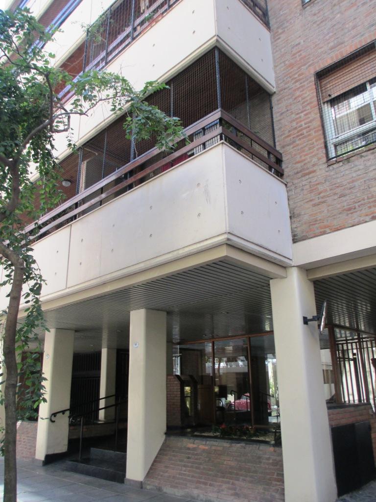 Foto de Departamento de 3 ambientes. Balcón. Cochera. Belgrano, imagen 2