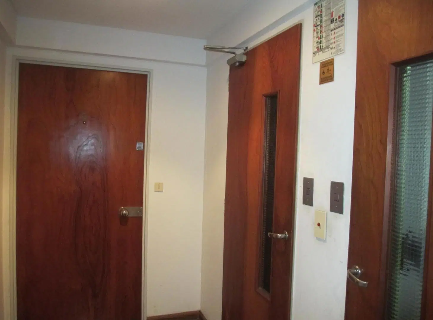 Departamento de 3 ambientes. Balcón . Cochera. Belgrano 5