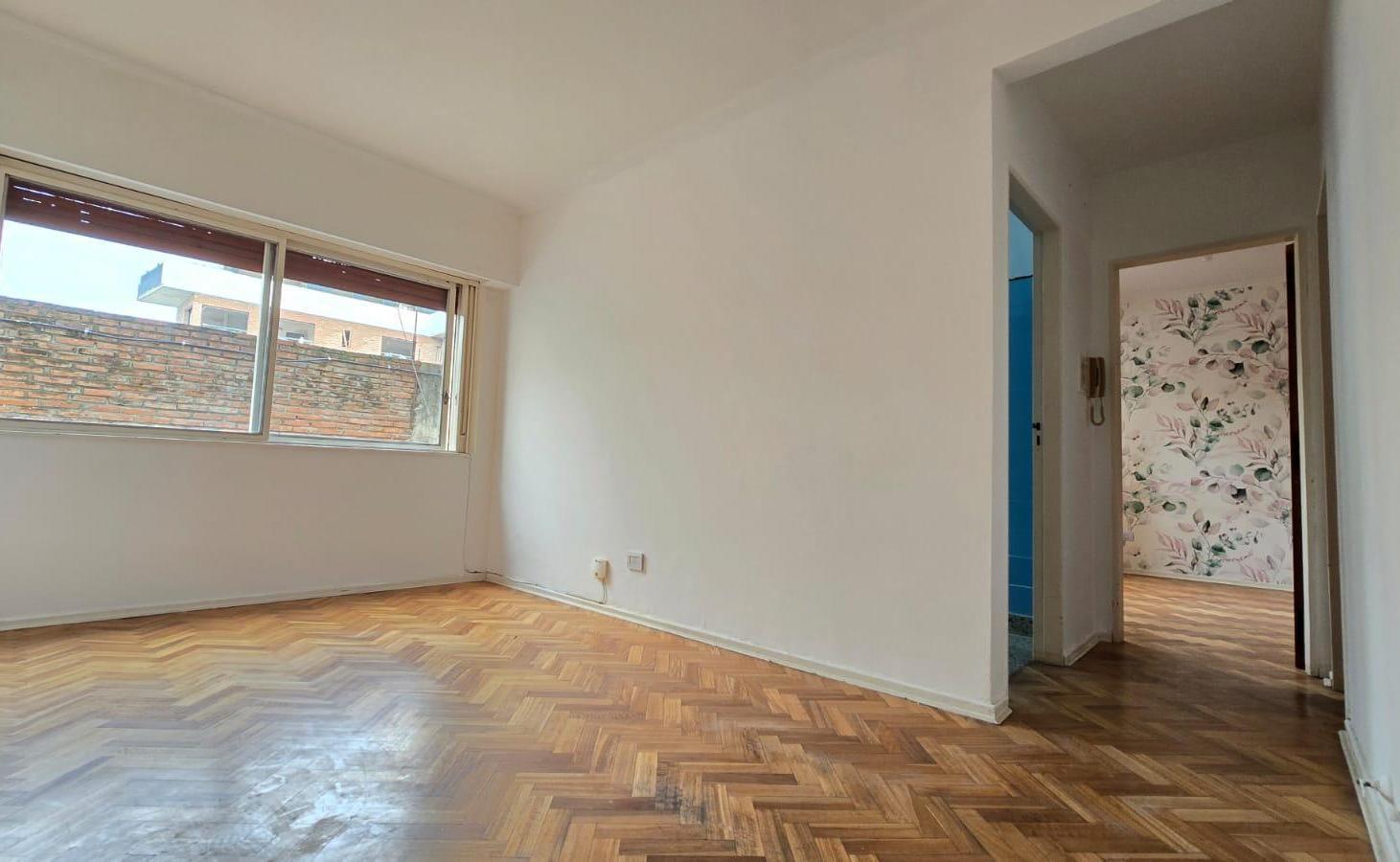 Foto de Departamento de 2 ambientes. Contrafrente. Villa Urquiza, imagen 2