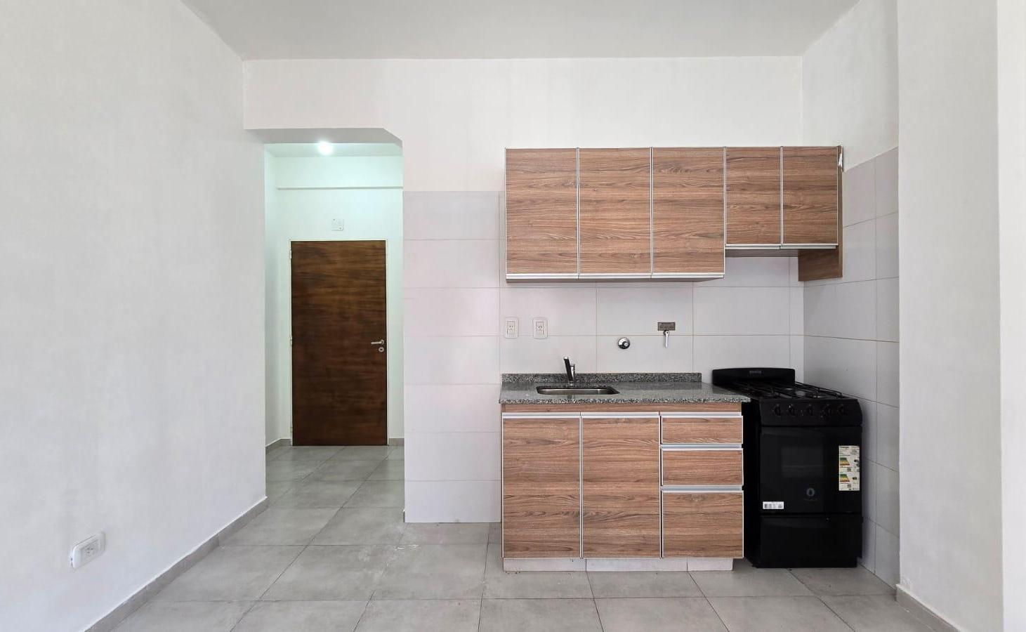 Foto de Departamento, Estudio Profesional/ Oficina. Villa del Parque, imagen 2