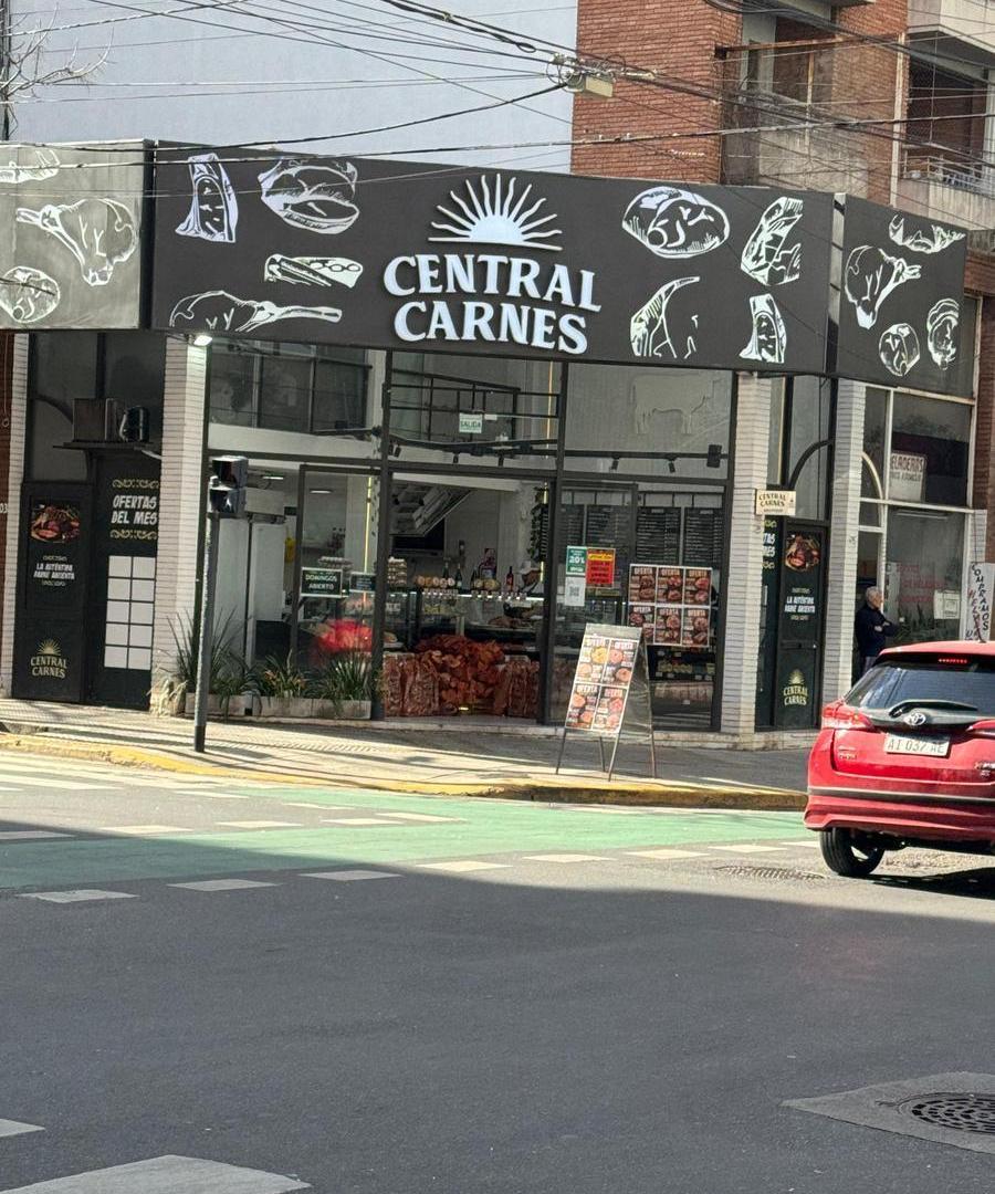 Foto de Espectacular local en esquina de Congreso y Cuba con doble altura, imagen 2