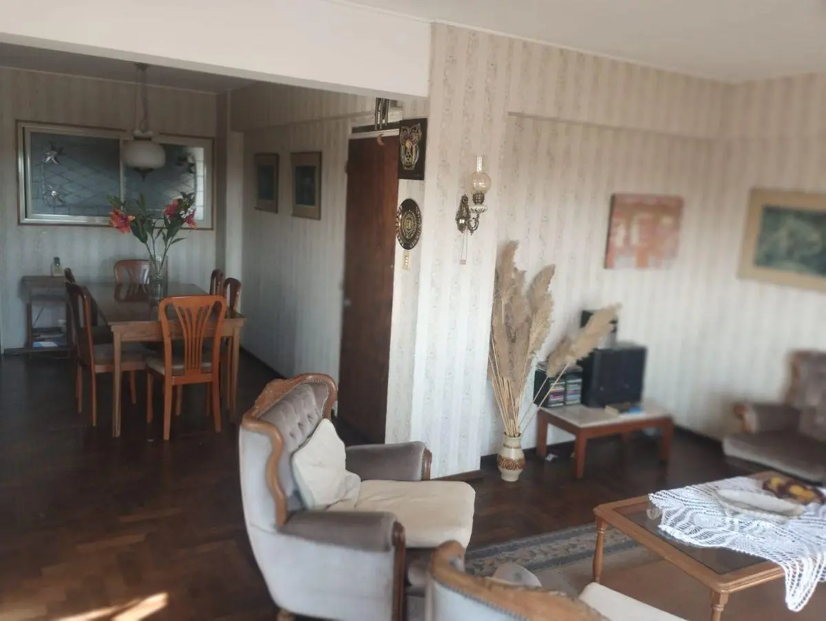 VENDO HERMOSO DEPTO 3 DORM. C/VISTA - LIV/COM COC/C 2BÑOS- BALCON-SEGUR.-OPC/COCH- AV. COLON AL 800 3