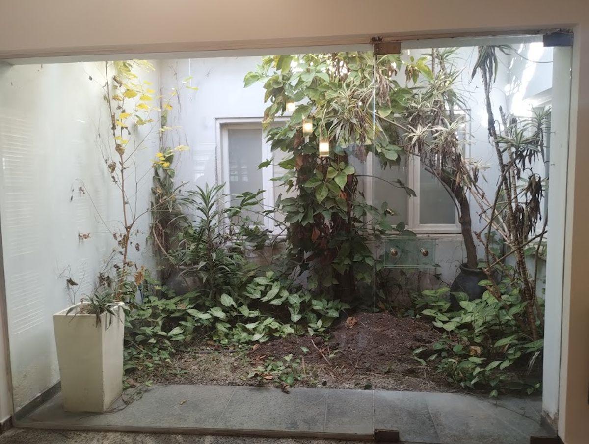 Foto de CERRO DE LAS ROSAS- CASA EN ALQUILER S/H. WAST COMERCIAL O VIVIENDA, imagen 4