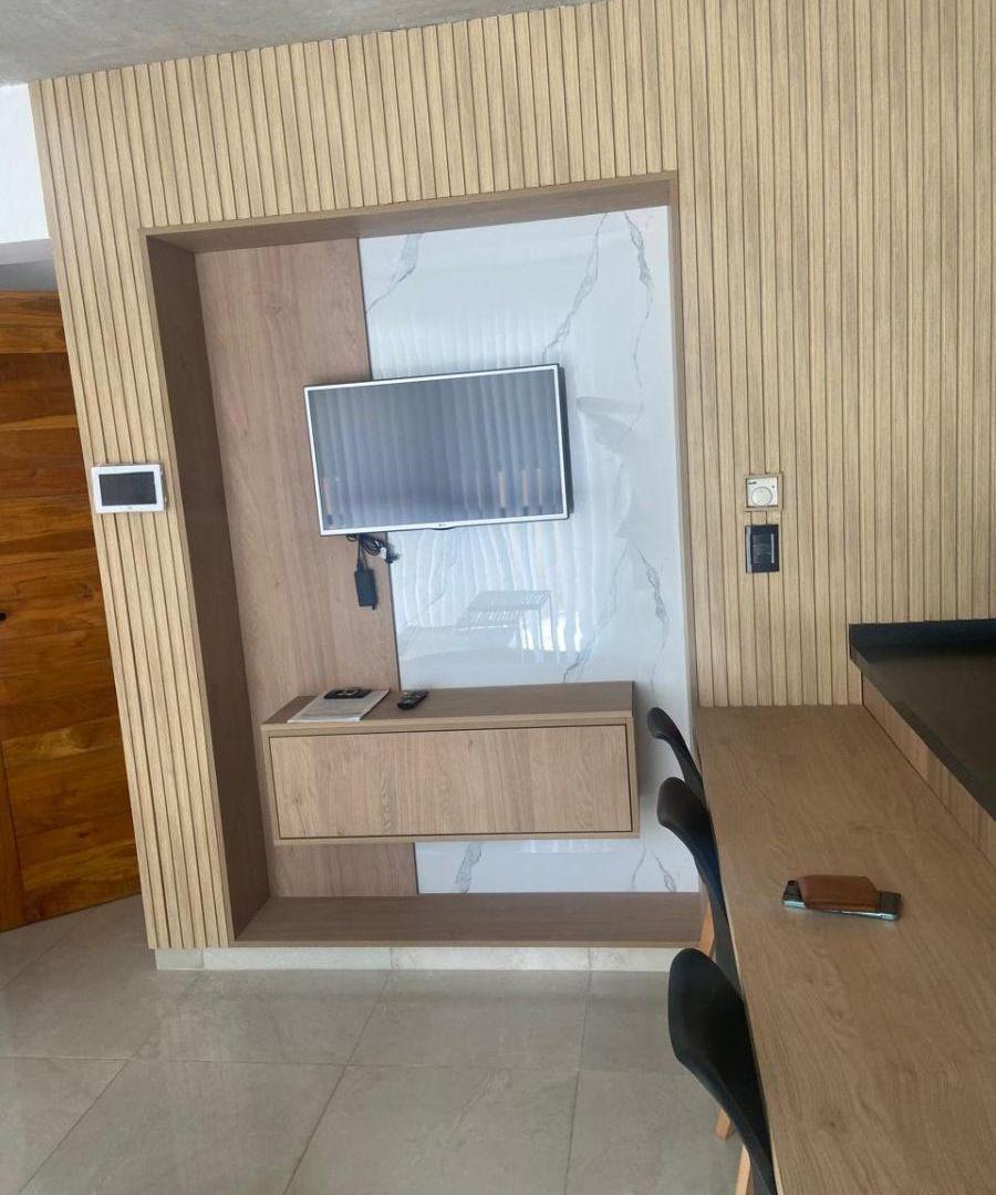 Foto de Centro Pinamar. Departamento con gran balcón y cochera., imagen 3