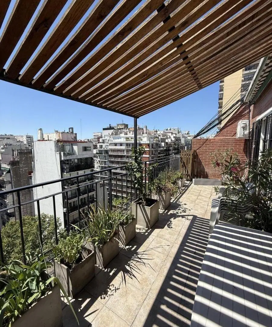 Av Las Heras 2000 Alto Impecable 2 Amb Bcon Terraza Parr M/lum L y C 1 Dor en Suite Baño Coc Lav 2