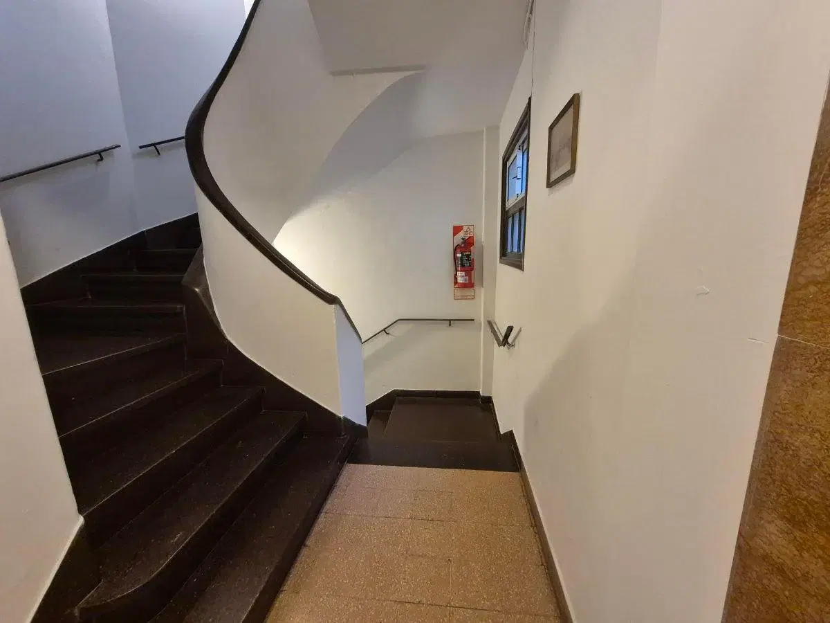 Cabello 3300 y Ruggieri PH 1 Piso por Escalerafte en Esq Da El Lc y 2 D B Cocina 4