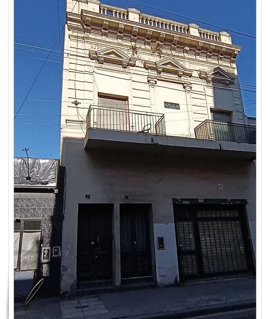 Edificio sobre lote propio A REFACCIONAR para HOTEL 3