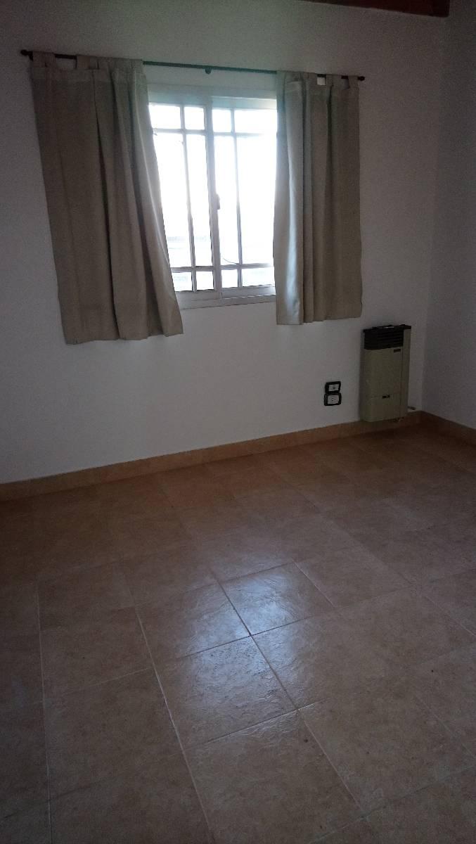 Foto de Impecables deptos. tipo casa - sin expensas., imagen 3