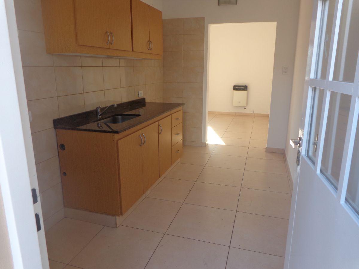 Foto de Ph 2 ambientes con patio jardín cochera sin expensas, imagen 1