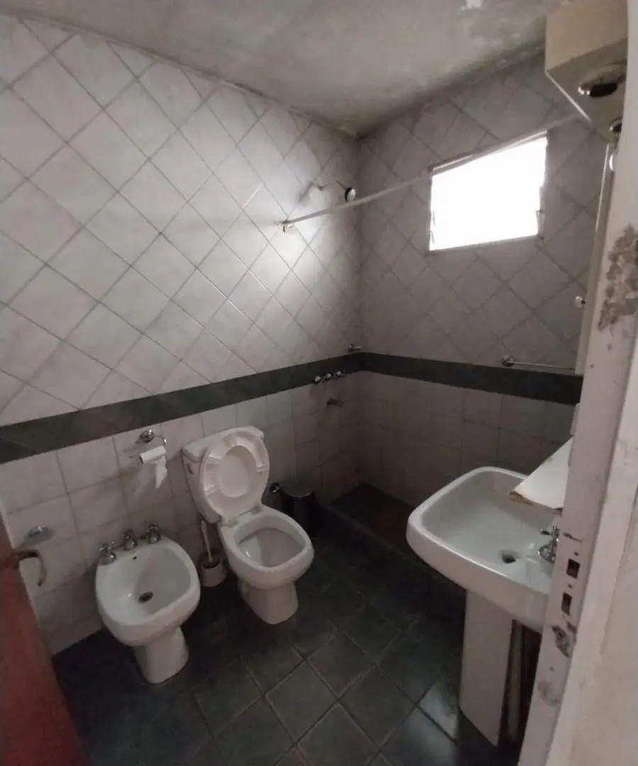 CASA 4 AMBIENTES 2