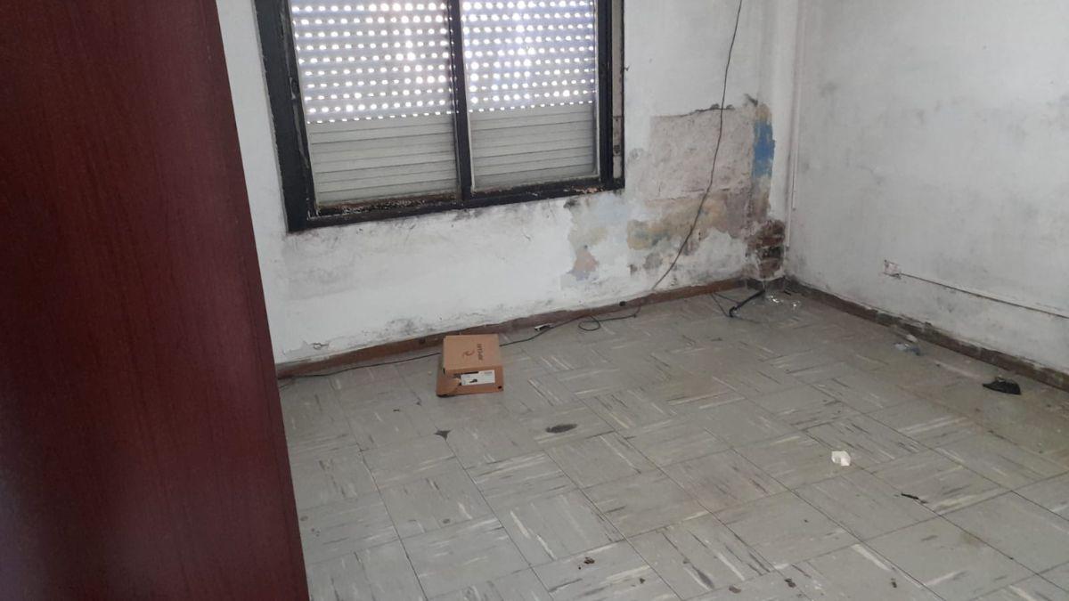 OPORTUNIDAD PROPIEDAD EN LOTE PROPIO 10 x 30 A RECICLAR