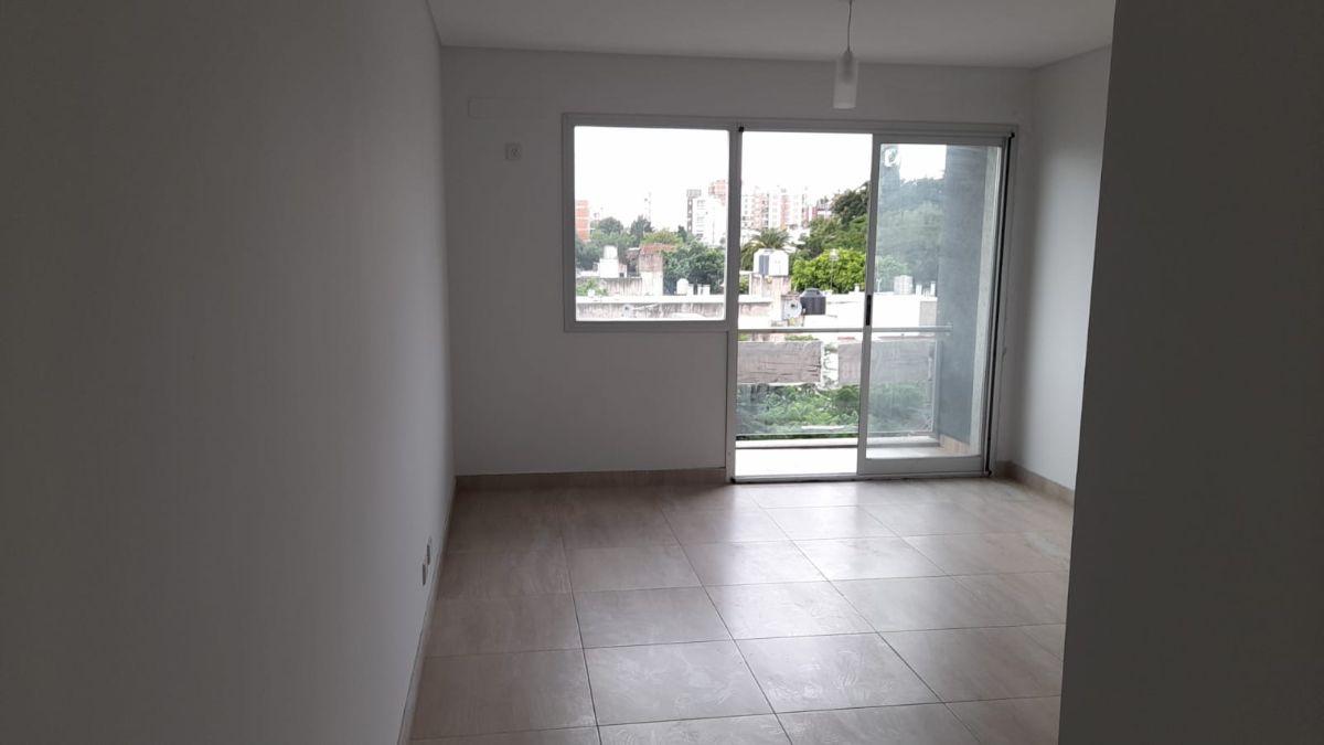 Foto de Departamento de 2 ambientes en alquiler con cochera – Morón, imagen 5