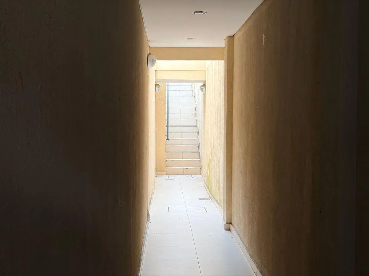 EXCELENTE PH 2 amb. apto UNA o DOS personas, patio, terraza, lavadero, SIN EXPENSAS. 8