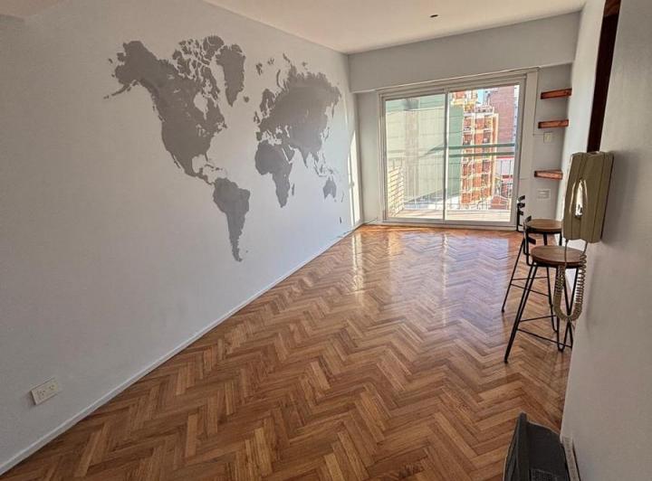 Alquiler Departamento 2 ambientes frente con balcón apto profesional 2