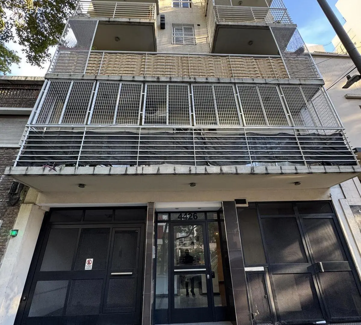 VENTA MONOAMBIENTE CABALLITO 2