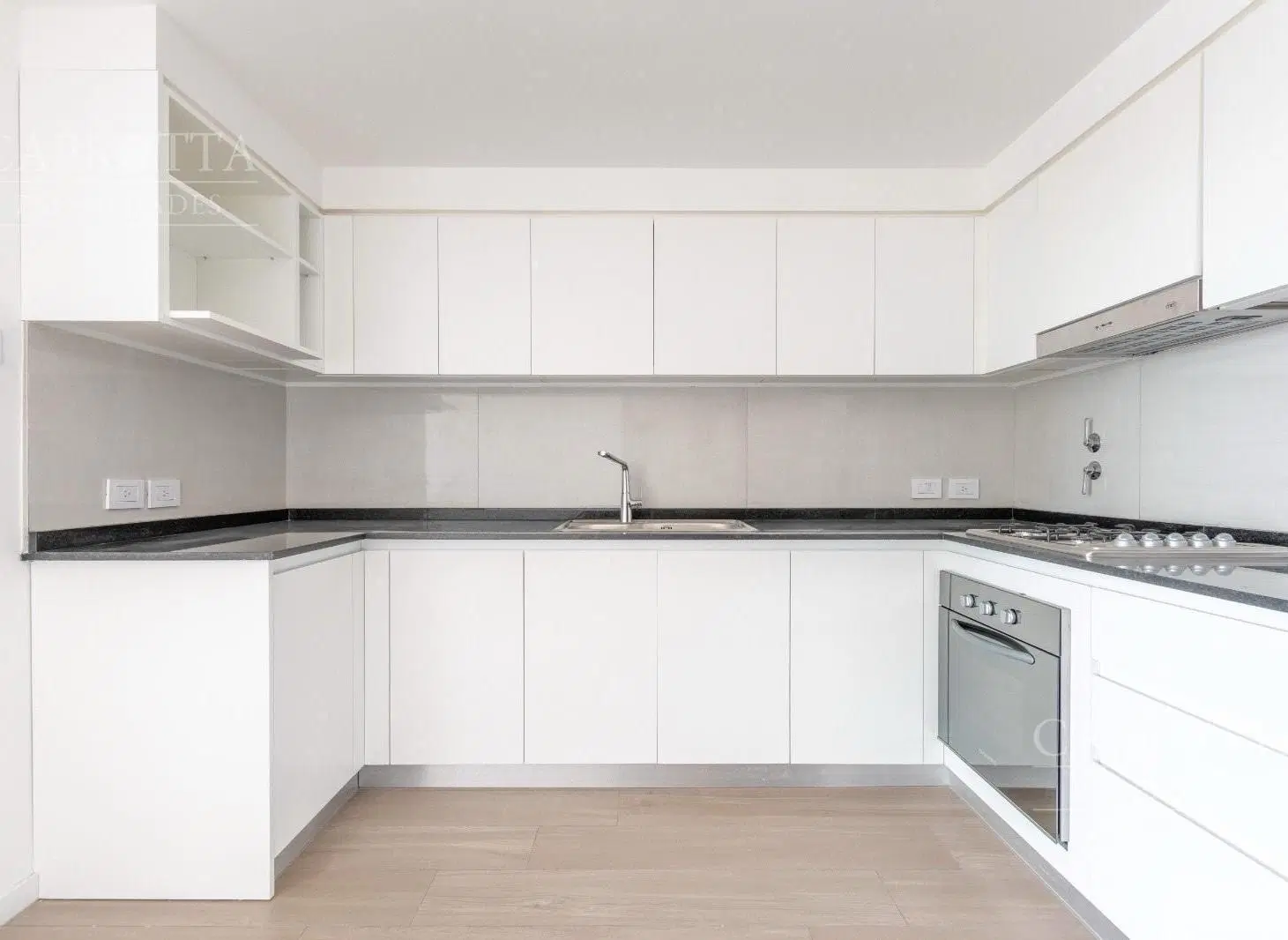 VENTA - Departamento 3 ambientes con balcón en Villa Santa Rita 5