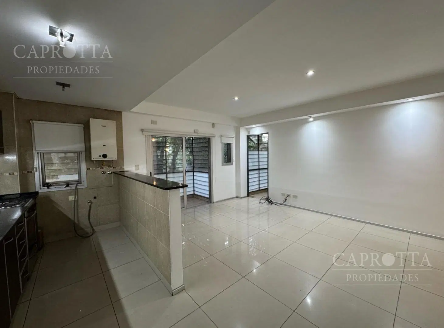 Departamento Alquiler 2 ambientes Versalles 3