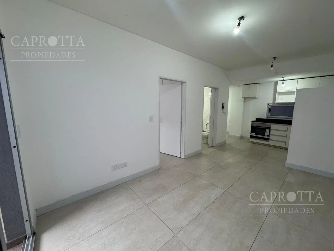 Venta 2 ambientes a estrenar con patio en Planta Baja 8