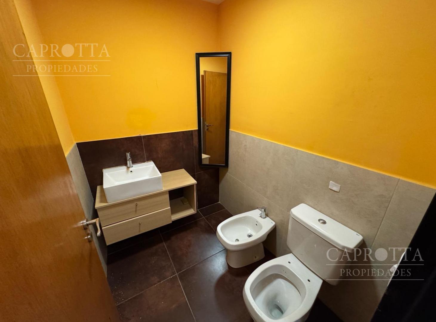 Foto de Local comercial en alquiler en Villa Devoto 570 metros cubiertos, imagen 3